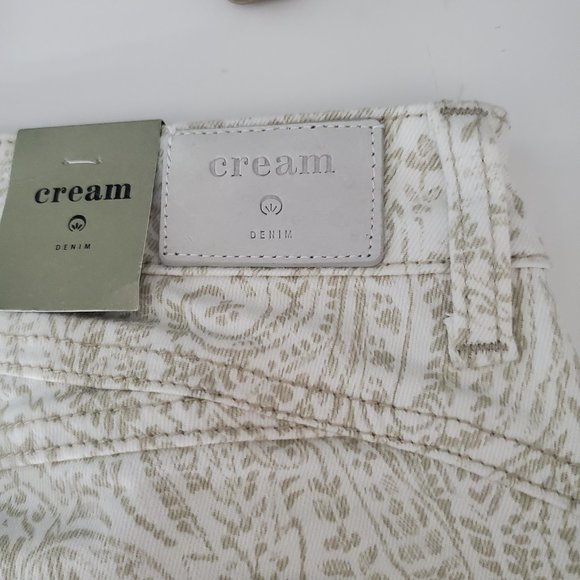 HOST PICK* Women's Boho Jeans Embroidered Paisley Print Festival Coastal Cowgirl - Picture 12 of 15